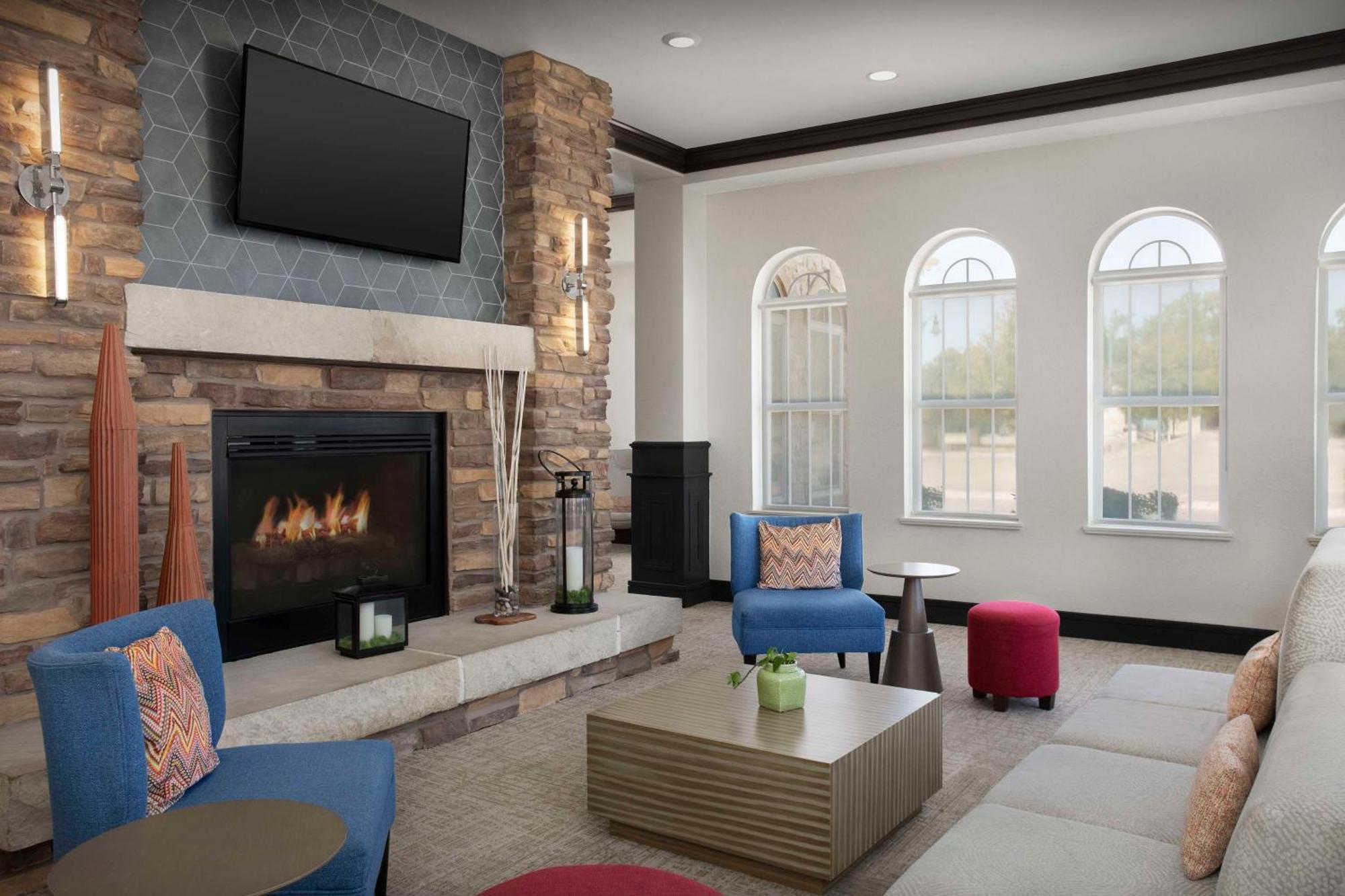 Hilton Garden Inn Granbury Dış mekan fotoğraf